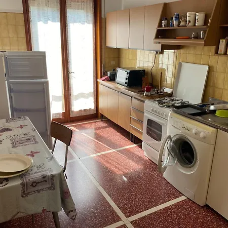 Con Giardino E Parcheggio Appartement *